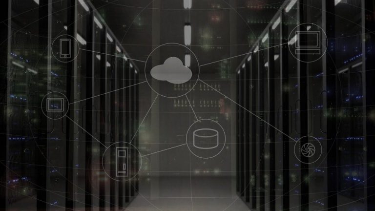 What is a Server: Definition and How does it Actually Work?